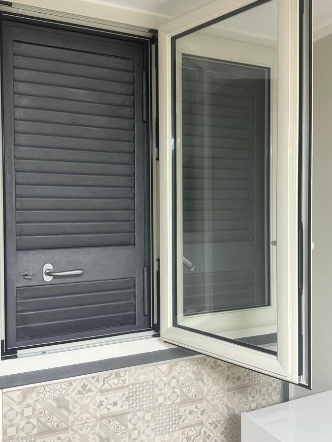 A.D.M Bed & Breakfast Napoli Bagian luar foto